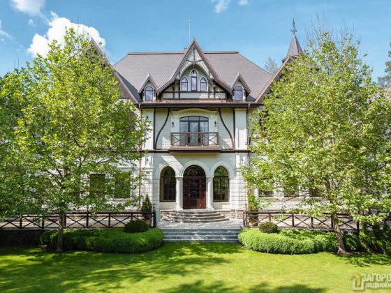 Поместье Гостомель, Пуща-Сосновая