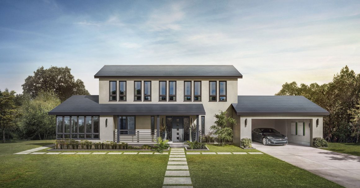 Новости Hi Tech: цена на солнечные крыши на Илона Маска способна зажечь рынок солнечной энергии.