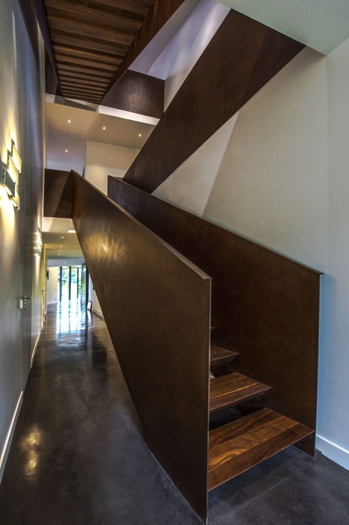 Интересный дом в горах Франции