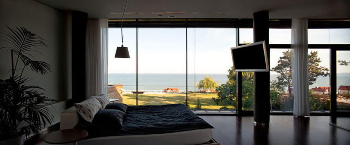 Резиденция с видом на море