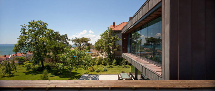 Резиденция с видом на море