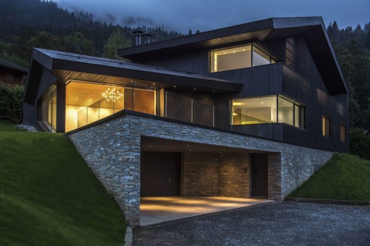 Интересный дом в горах Франции