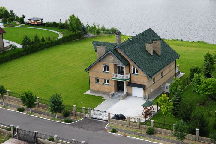 Дом в коттеджном городоке «Вишневе мiстечко»