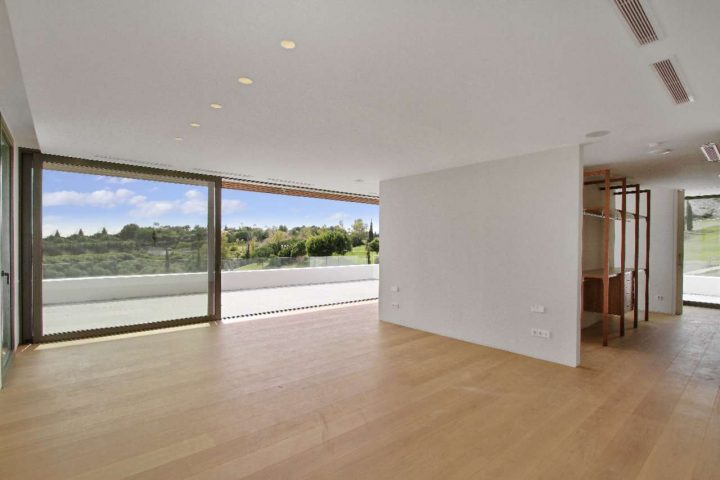 Вилла в Испании