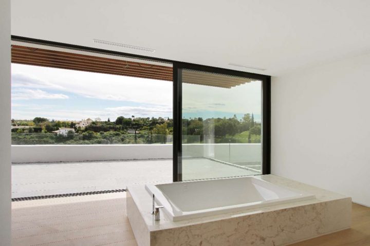 Вилла в Испании