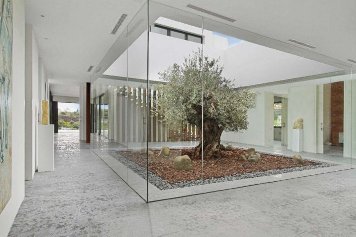 Вилла в Испании