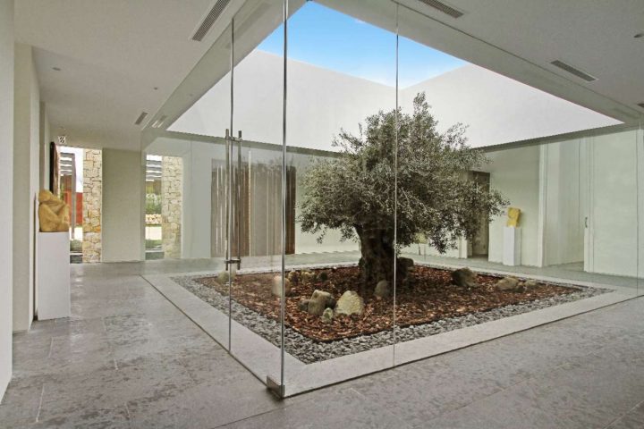 Вилла в Испании