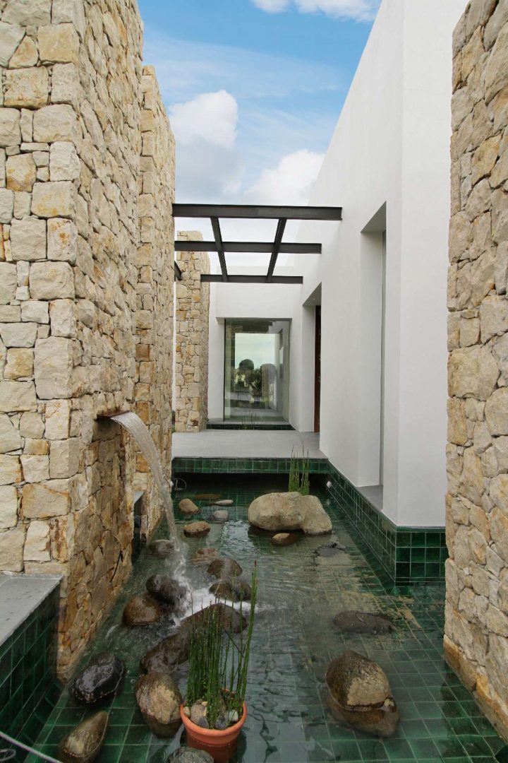 Вилла в Испании