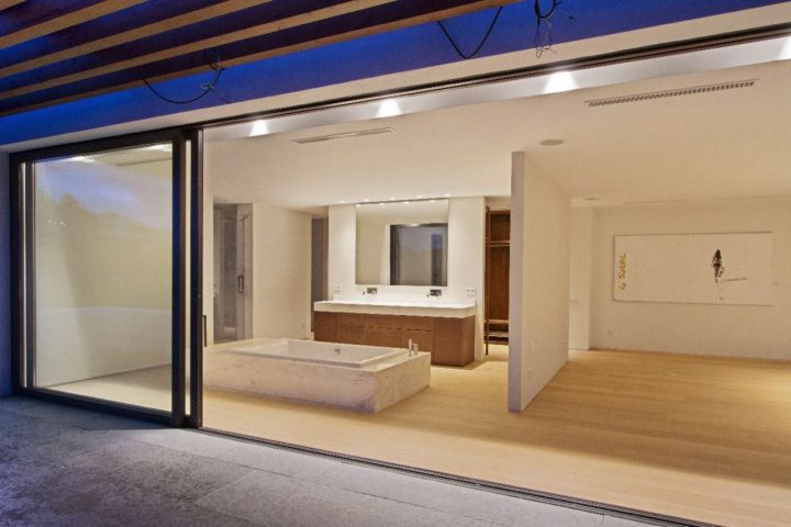 Вилла в Испании