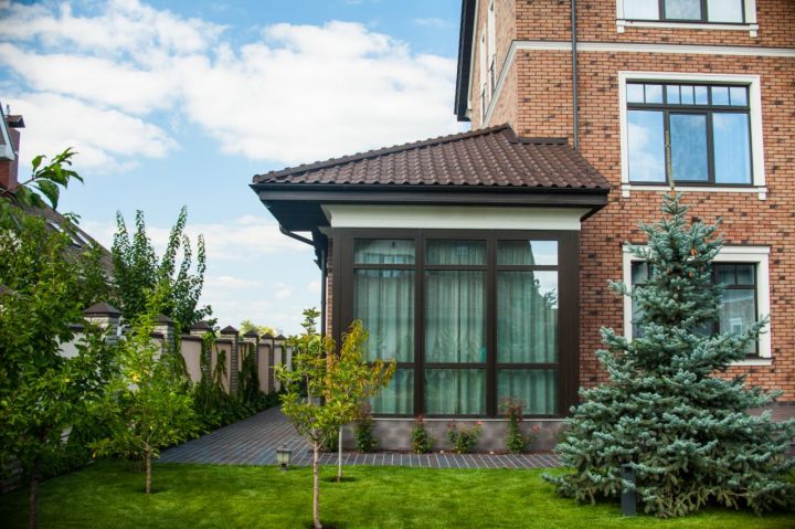 Дом в современном стиле в Голосеевском районе