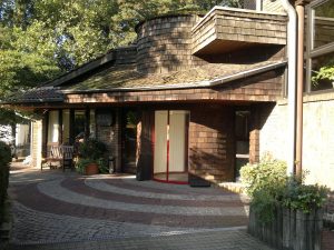 Продается работающий отель в Германии