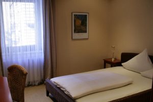 Продается работающий отель в Германии