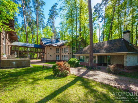 Элегантный загородный дом