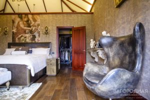 Дом на Большой дамбе в Козине