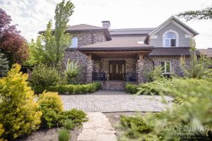 Дом на Большой дамбе в Козине