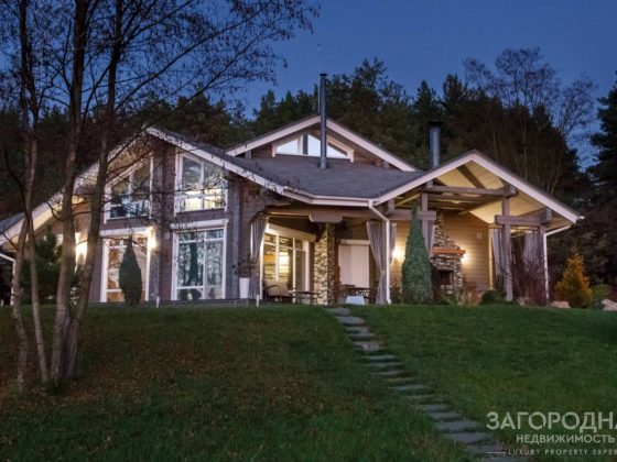 Дом в стиле Honka с озером в с.Михайловка-Рубежовка