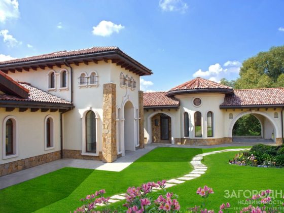 Дом в средиземноморском стиле в Чабанах