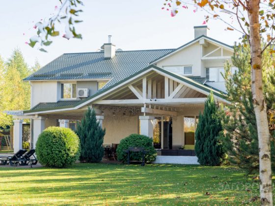 Стильный коттедж в Конча-Заспе