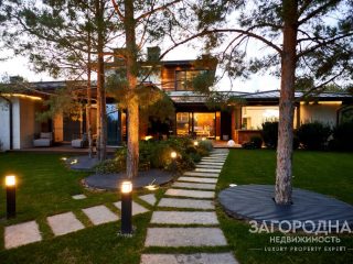 Семейный коттедж в Riviera Village