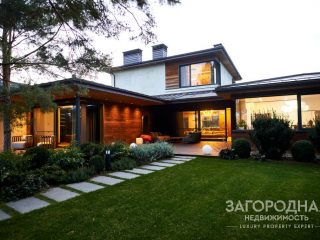 Семейный коттедж в Riviera Village